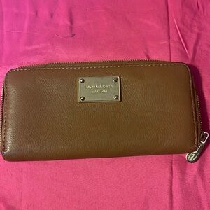 Michael Kors wallet